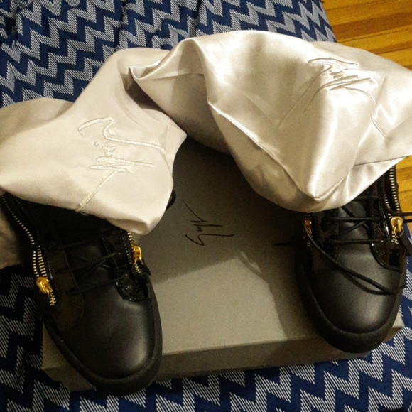 Giuseppe - Picture 3 of 7